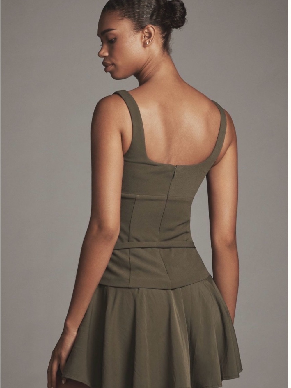 SOVERE Demi Sleeveless Scoop-Neck Mini Dress - Picture 4 of 8